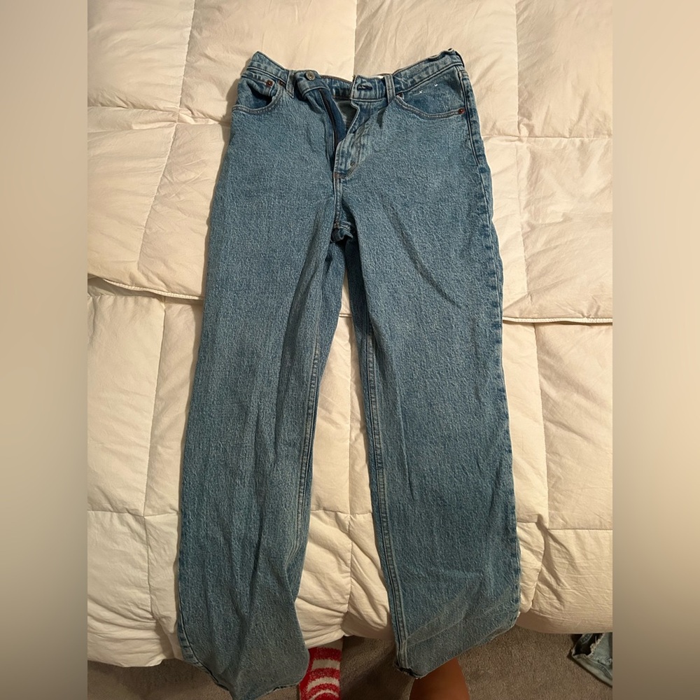 Abercrombie 90s Ultra High Rise Straight Leg (26 Long)